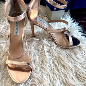 HOT Steven Madden Rykie Gold Heels, Open Toe Sandals, Ankle Strap- SIZE 9.5